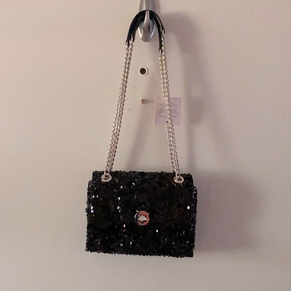kate spade Handbags - NWT Kate Spade Small flap convertible crossbody